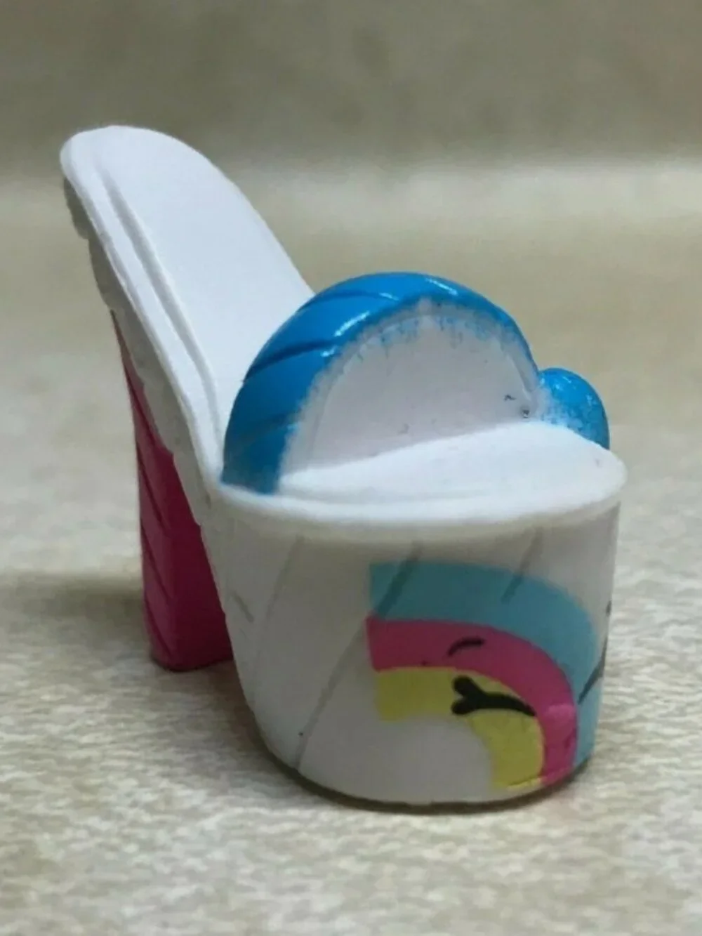 RARE Series 9 Rainbow Dreamers Elain-bow Shoe Shopkins